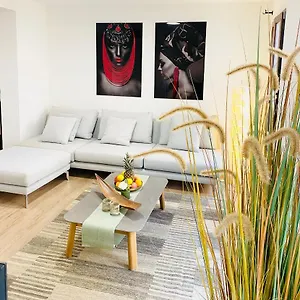  Aparthotel With 2-en Bedrooms Spanien